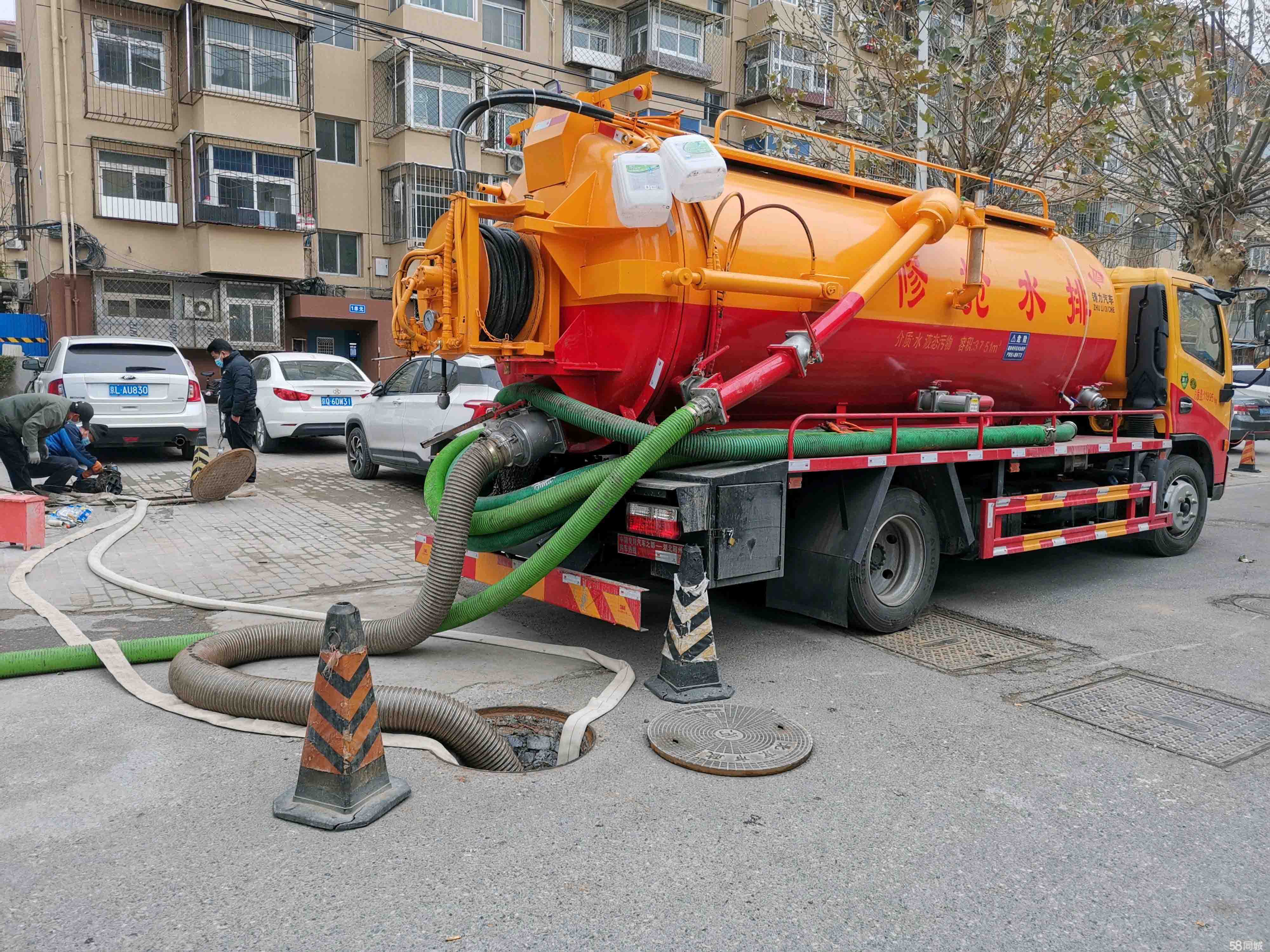 梅江抽粪吸污